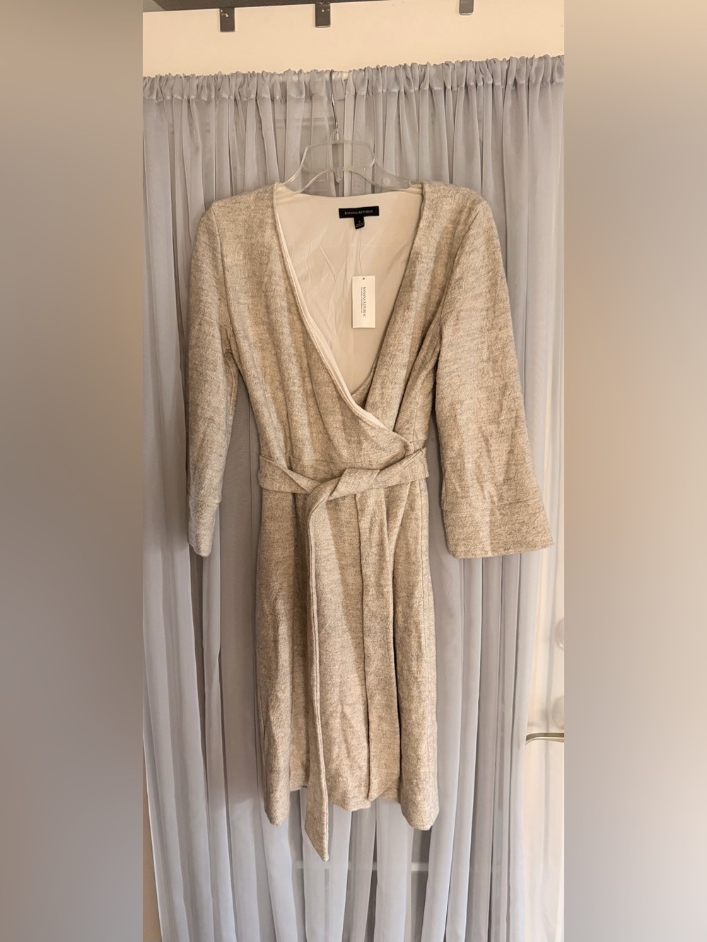 Banana Republic Wool Blend Neutral Beige-Tone Long Sleeve Wrap Dress with Belt 2